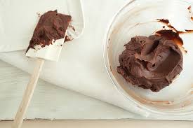 Recheios para bolos com ganache de chocolate em 10 minutos